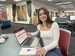 CalistaStocker-DailyAztec-